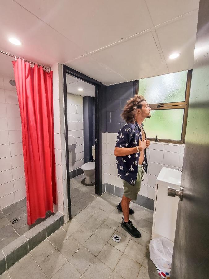 Nomads Airlie Beach (Adults Only) מראה חיצוני תמונה