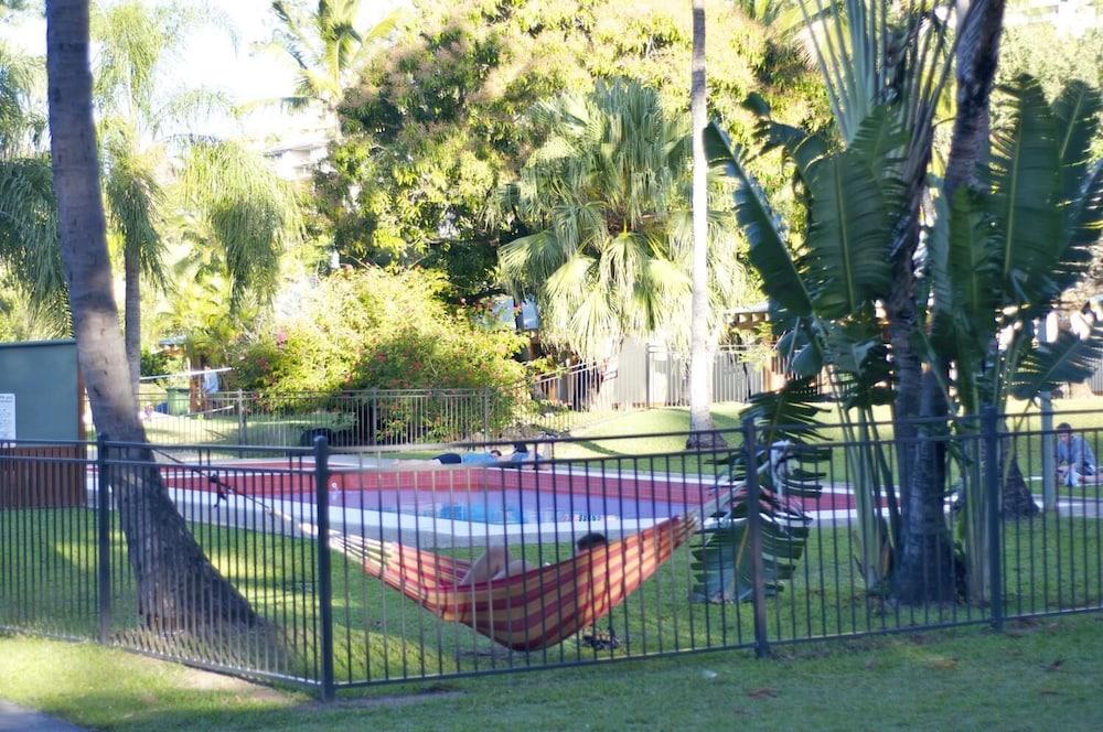 Nomads Airlie Beach (Adults Only) מראה חיצוני תמונה