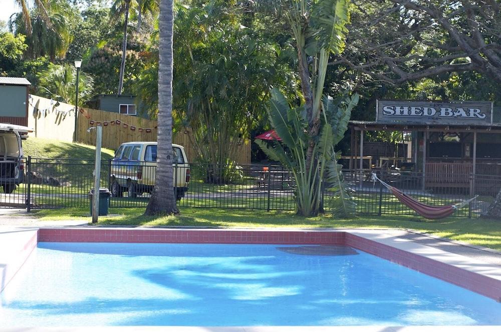 Nomads Airlie Beach (Adults Only) מראה חיצוני תמונה
