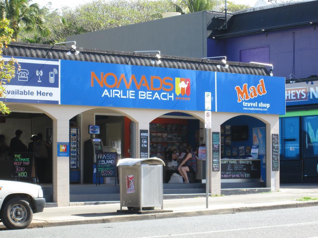 Nomads Airlie Beach (Adults Only) מראה חיצוני תמונה